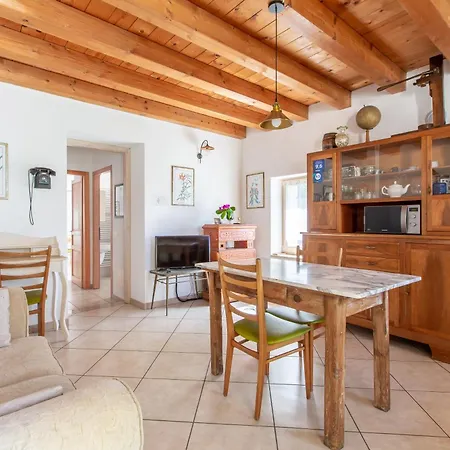 Villamonte Apartment *